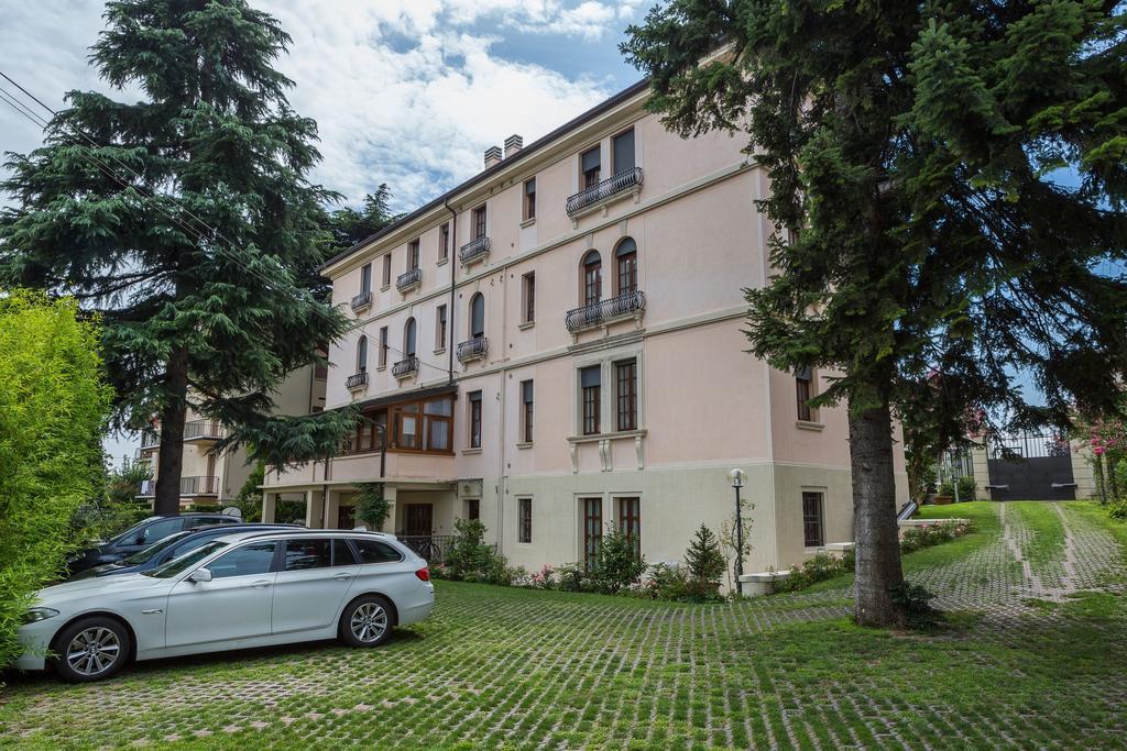 Residence Villa Mainard Верона Екстер'єр фото